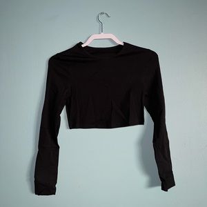 Basic Black Crop Top | Long Sleeve Crop Top